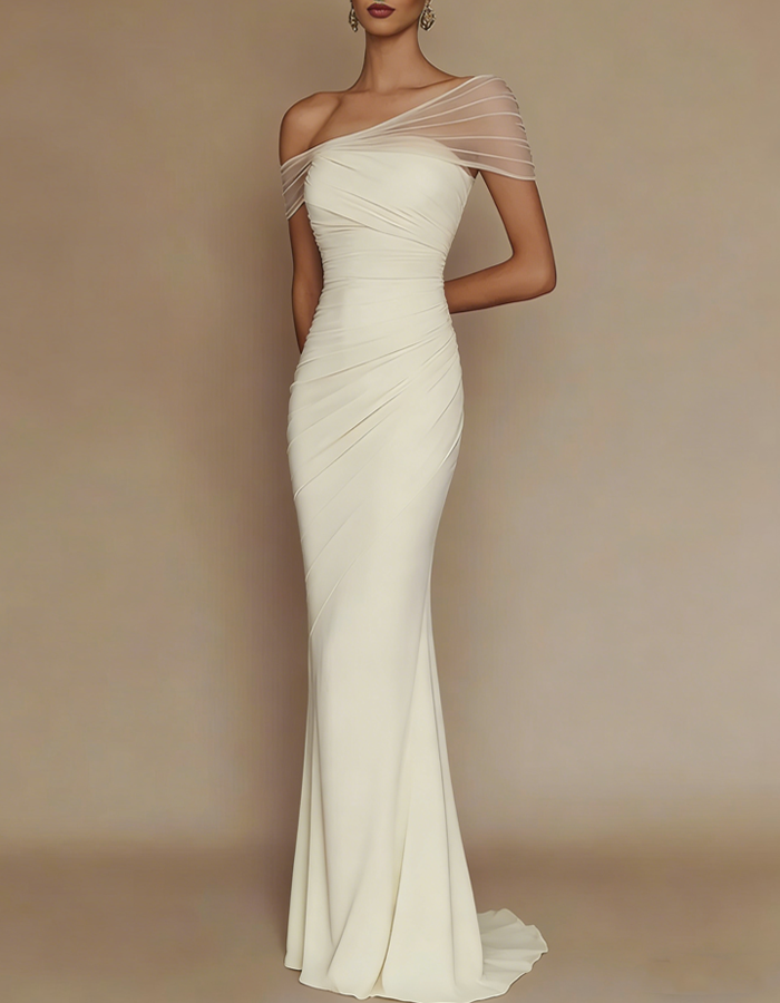 One-Shoulder Mesh Patched Pleated Mermaid Maxi Dress