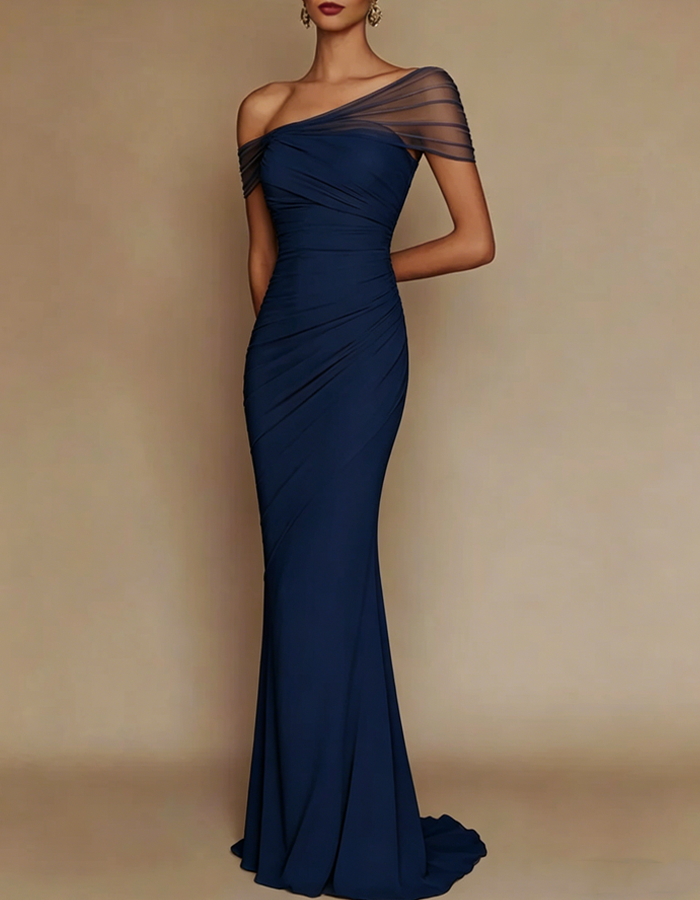 One-Shoulder Mesh Patched Pleated Mermaid Maxi Dress