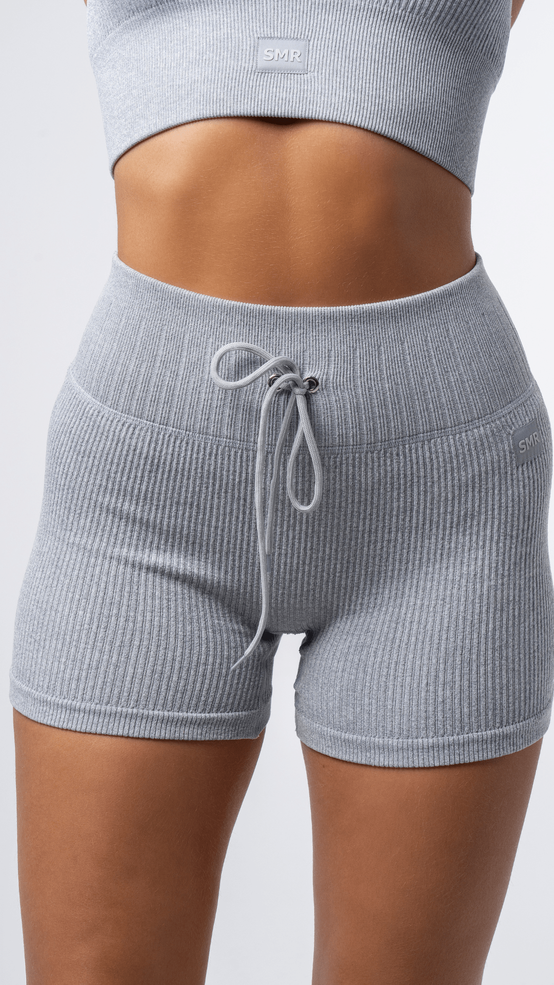 Monathic Seamless High-Waisted Gym Shorts – Sleek, Smooth-Fit Activewear