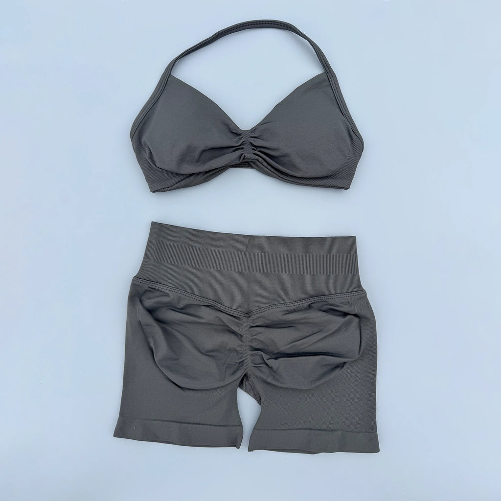 2-Piece Women’s Seamless Yoga Set