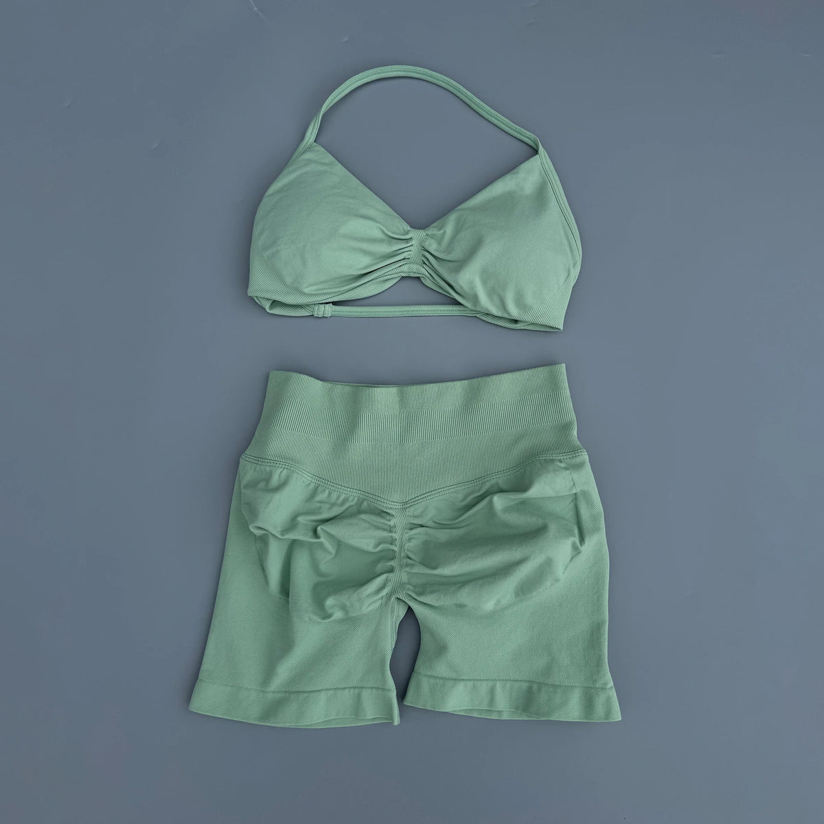 2-Piece Women’s Seamless Yoga Set