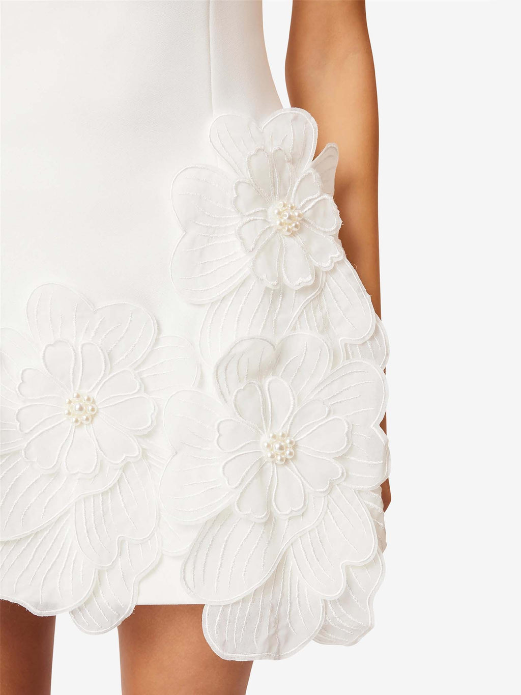 Elegant Sleeveless Mini Dress with Modern Cutout