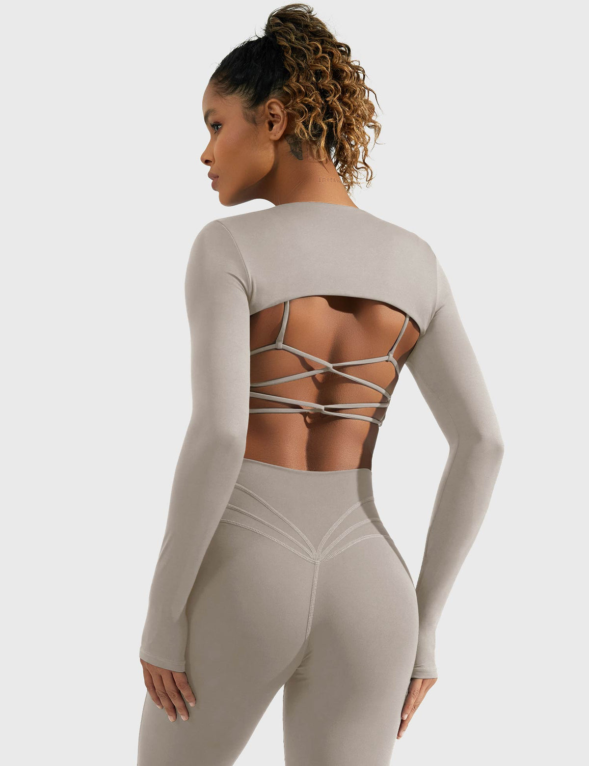 Monathic Crissy Elegant Long-Sleeve Bolero