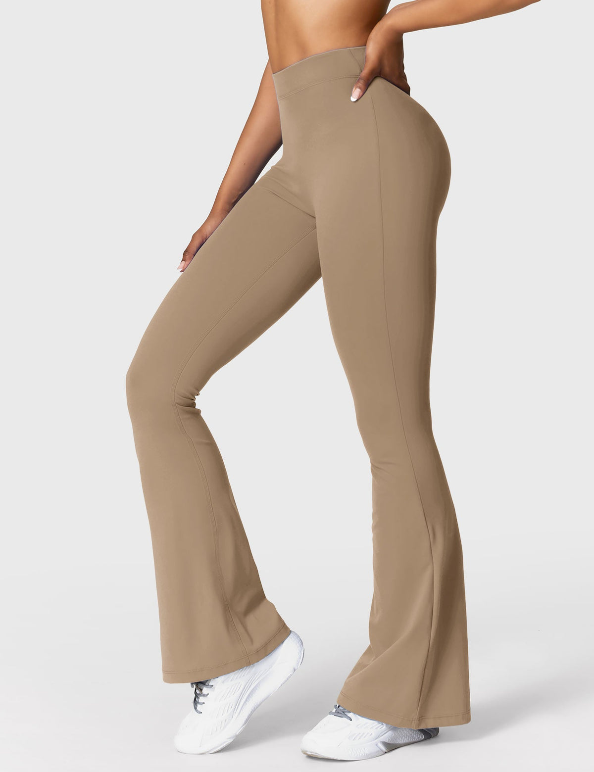 Daze Flared Leggings with V-Back