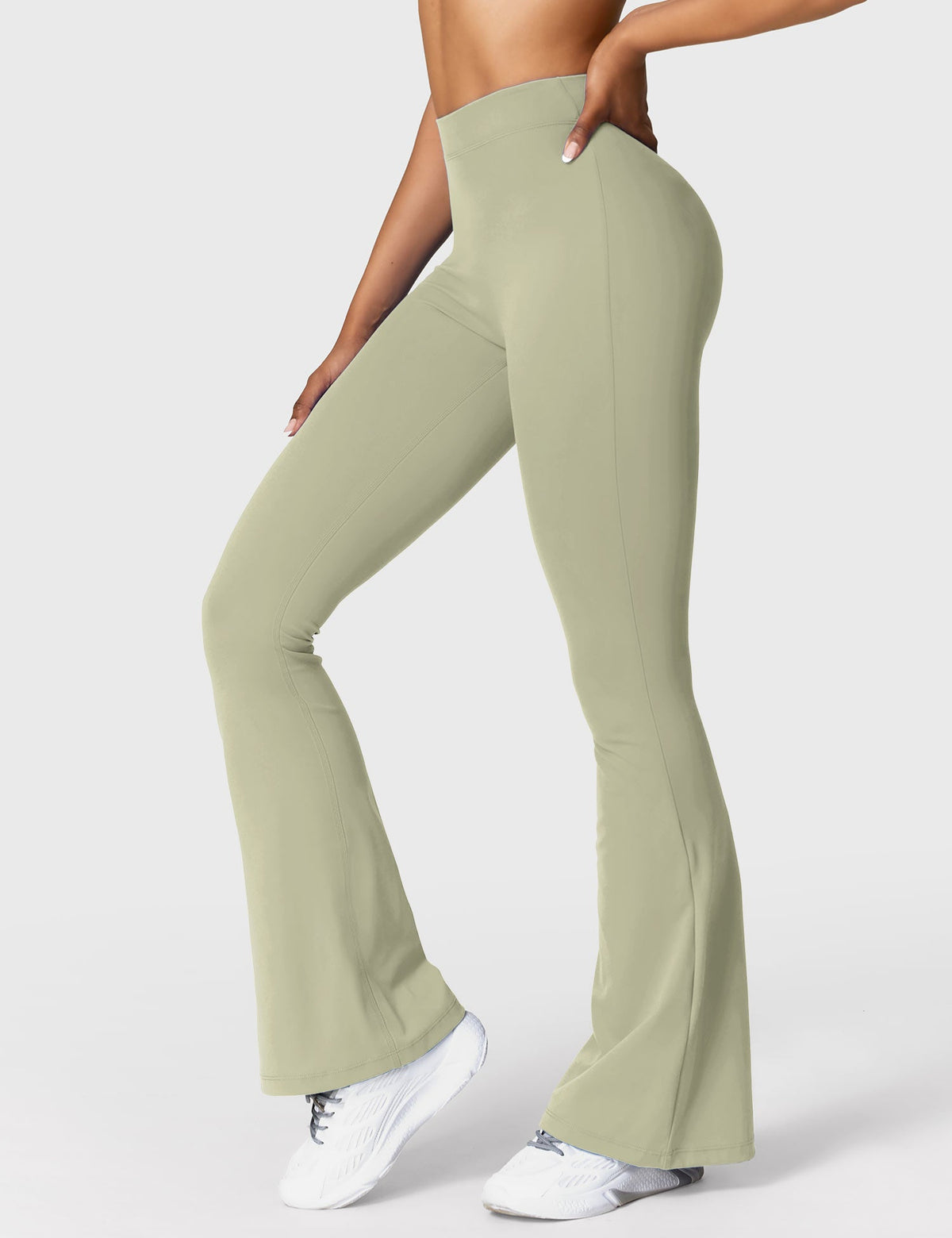 Daze Flared Leggings with V-Back