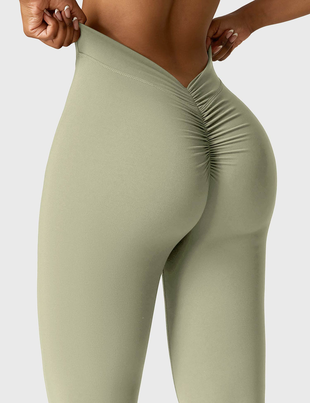 Daze Flared Leggings with V-Back