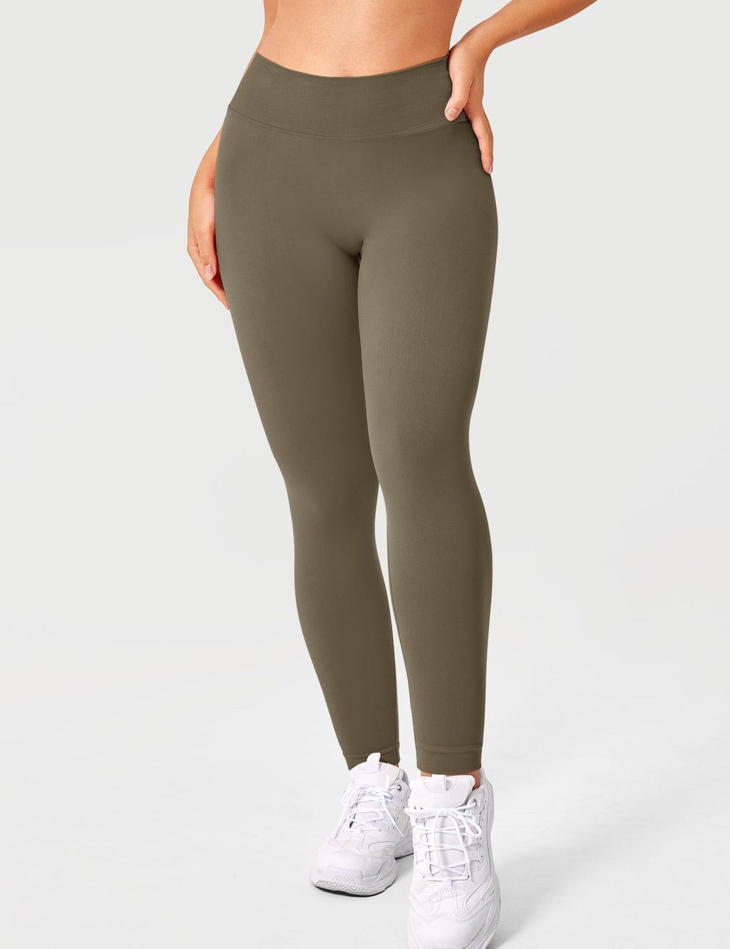 Leggings with Elegant V-Back