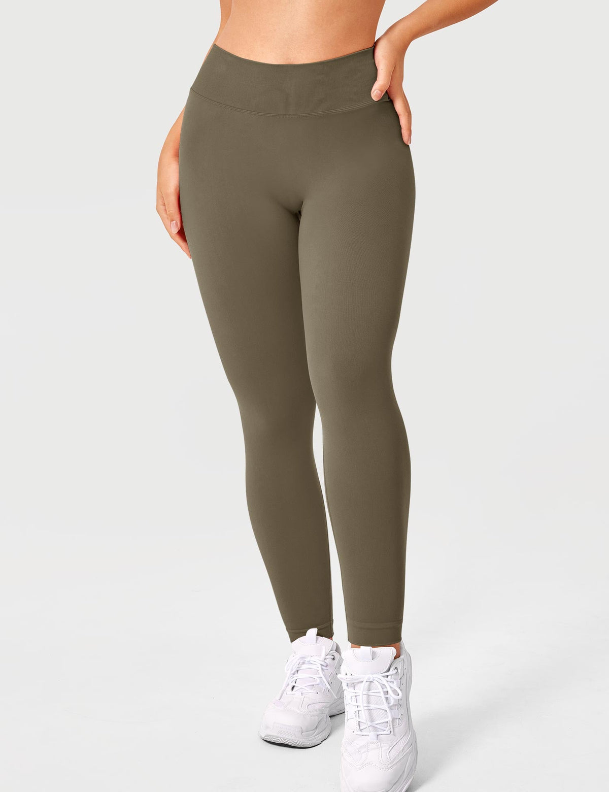 Leggings with Elegant V-Back