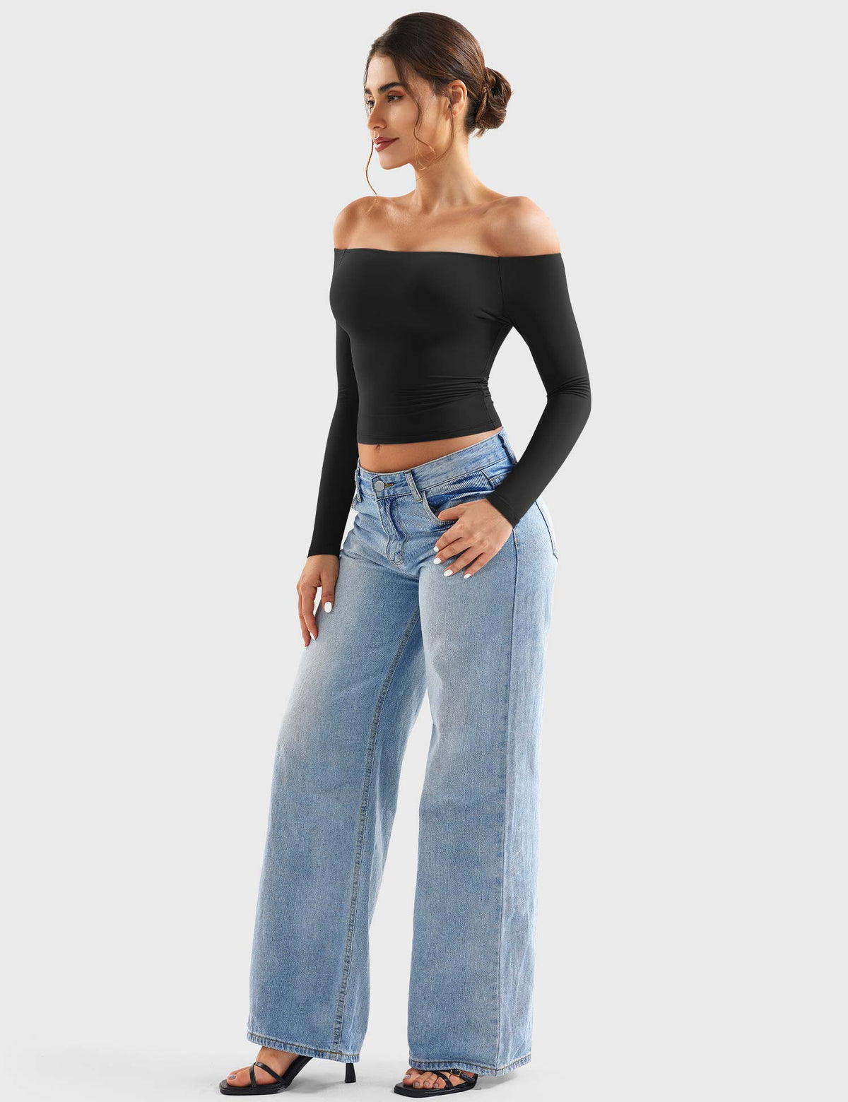 Monathic Luzlie Off-Shoulder Blouse with Elegant Style