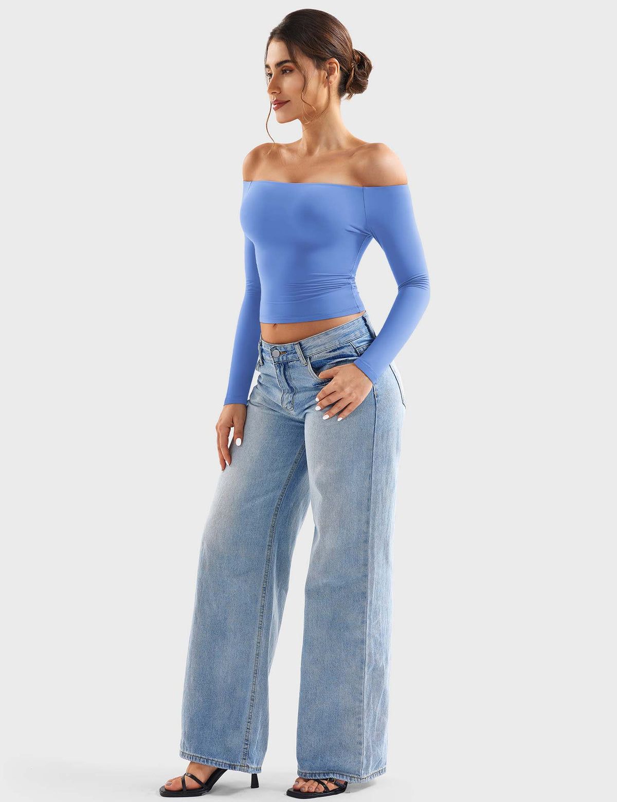 Monathic Luzlie Off-Shoulder Blouse with Elegant Style