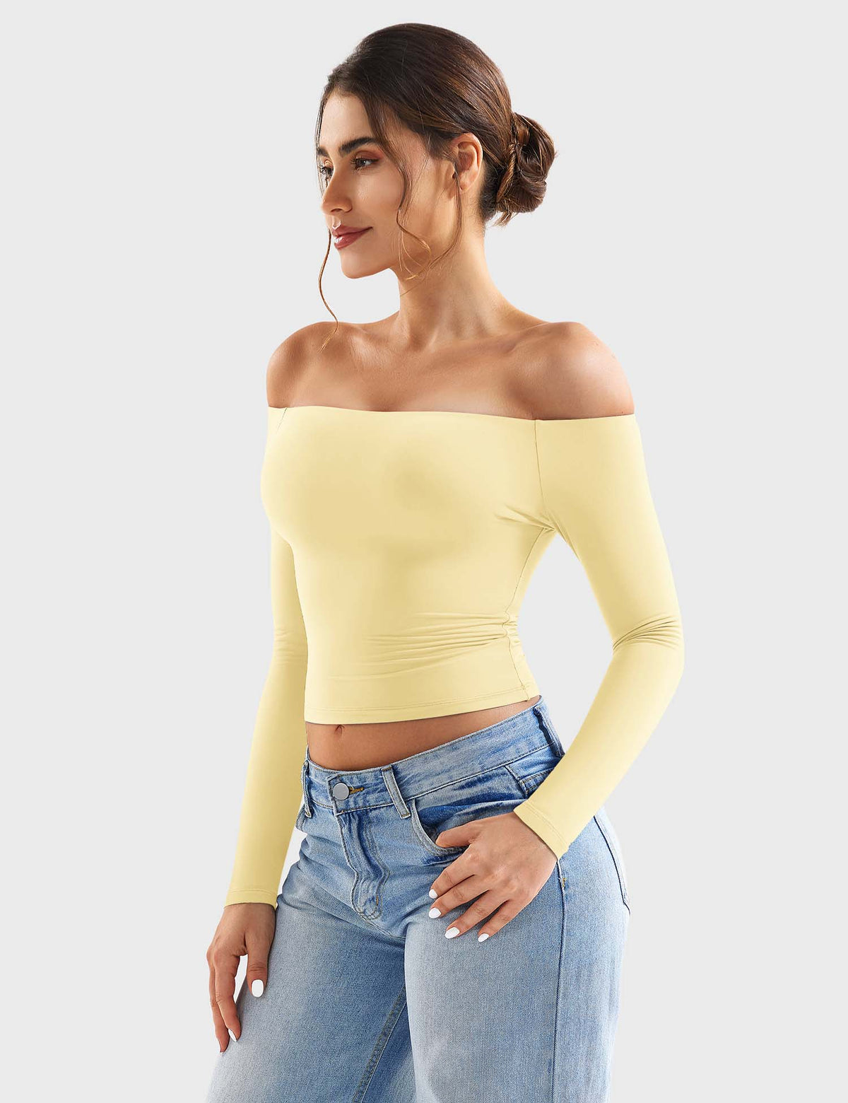 Monathic Luzlie Off-Shoulder Blouse with Elegant Style