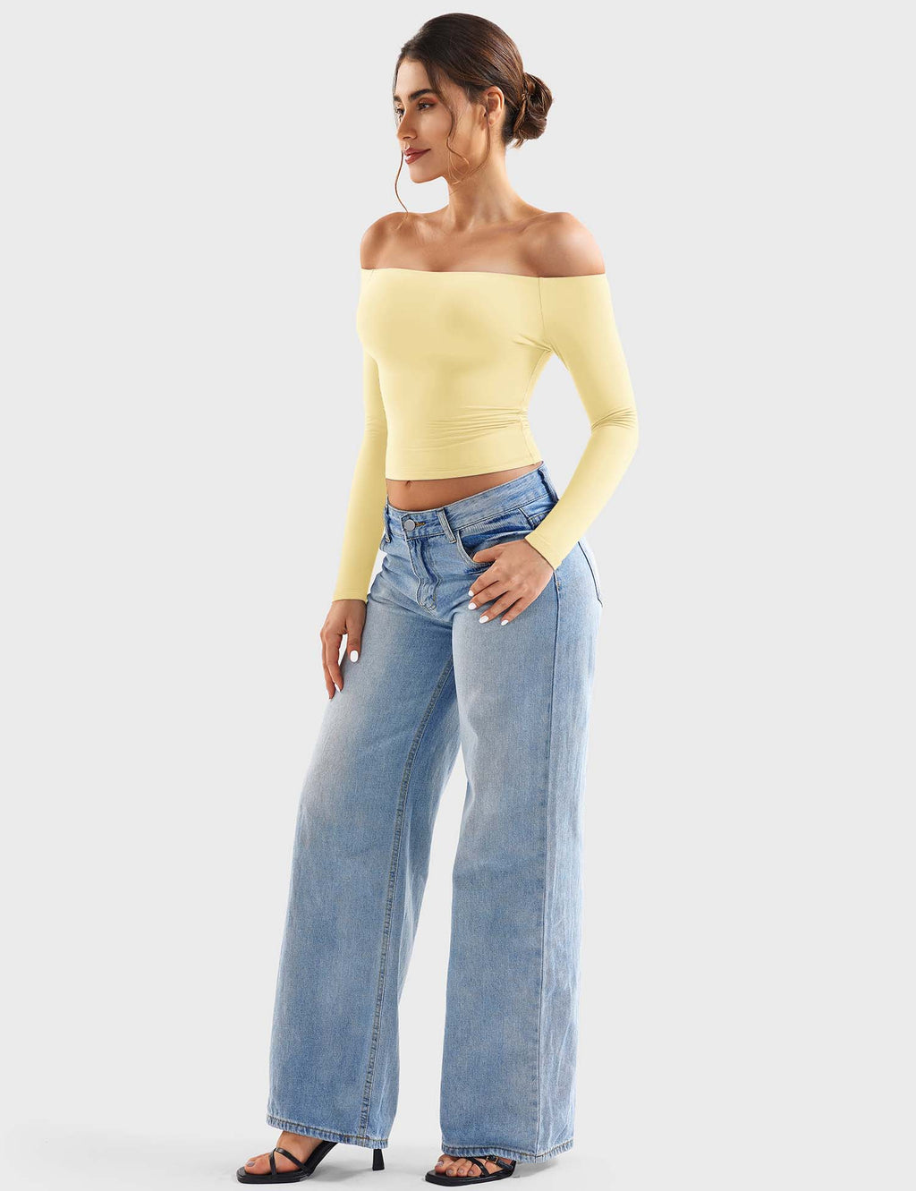 Monathic Luzlie Off-Shoulder Blouse with Elegant Style