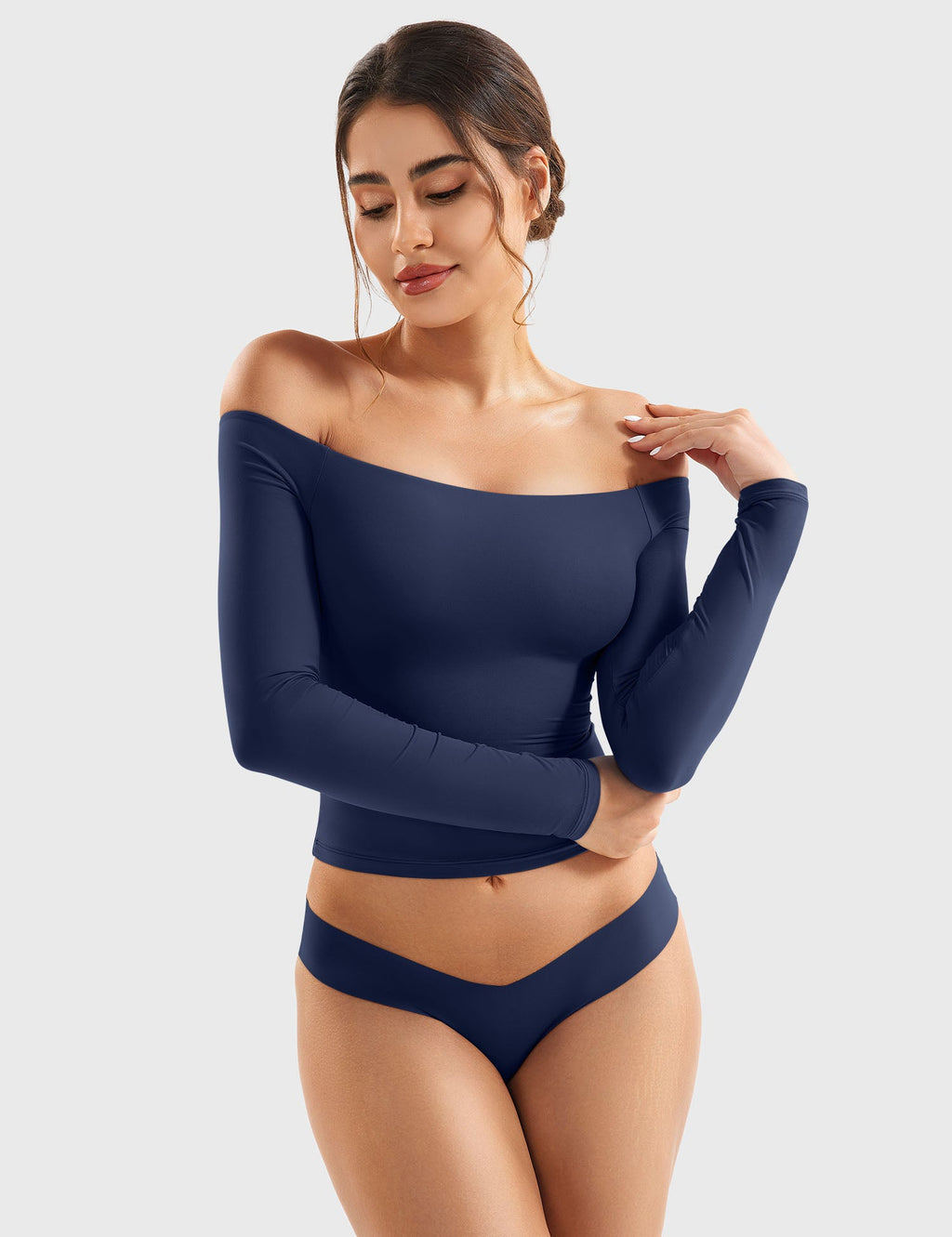 Monathic Luzlie Off-Shoulder Blouse with Elegant Style