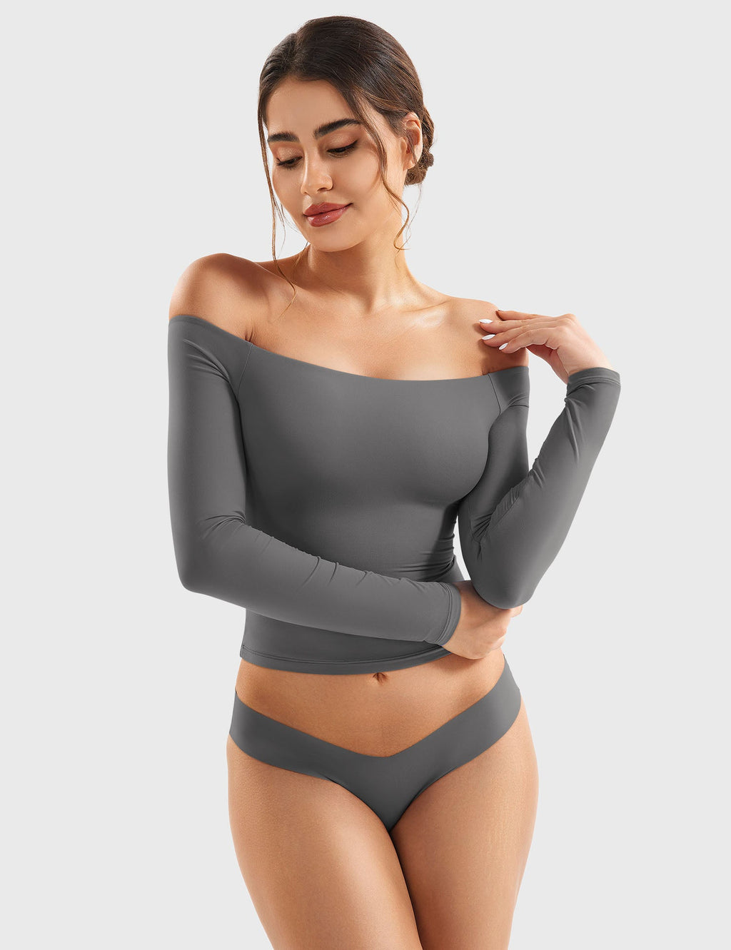 Monathic Luzlie Off-Shoulder Blouse with Elegant Style