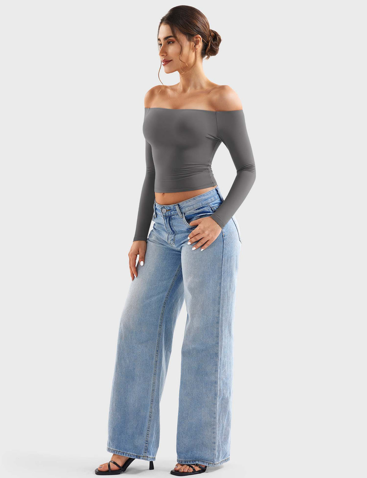 Monathic Luzlie Off-Shoulder Blouse with Elegant Style