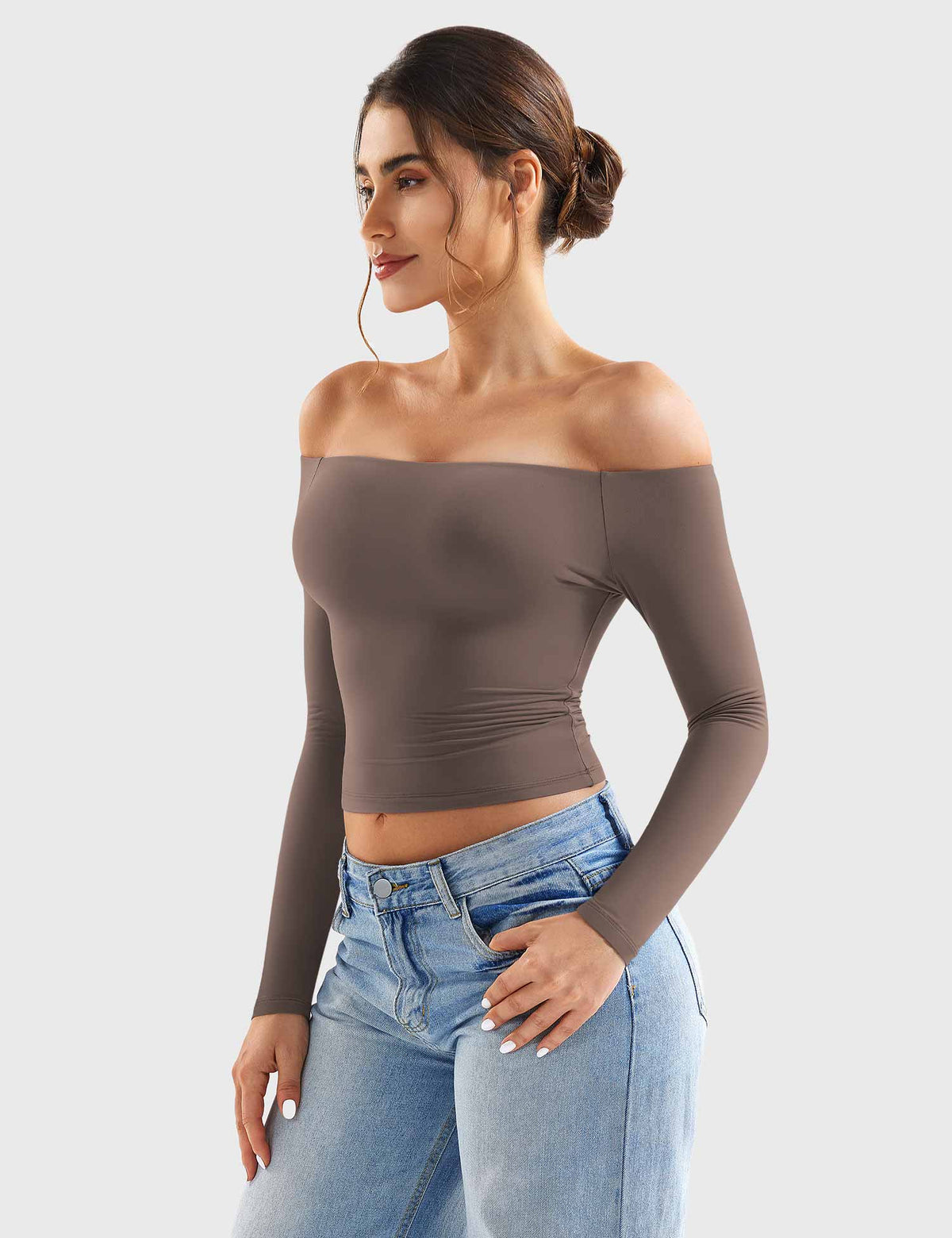 Monathic Luzlie Off-Shoulder Blouse with Elegant Style