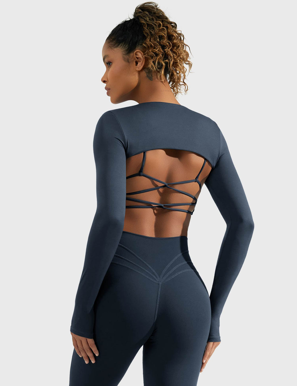 Monathic Crissy Elegant Long-Sleeve Bolero