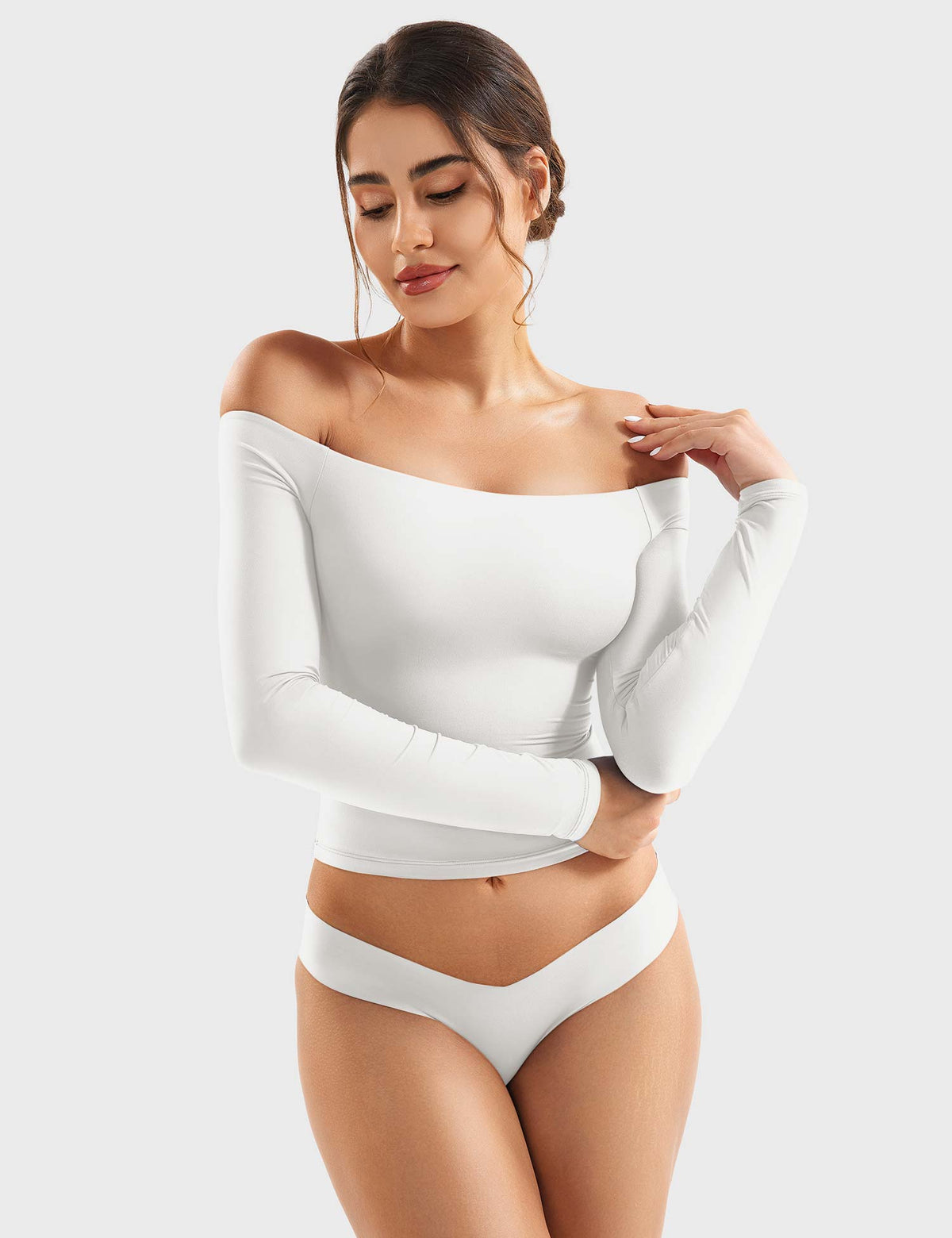 Monathic Luzlie Off-Shoulder Blouse with Elegant Style