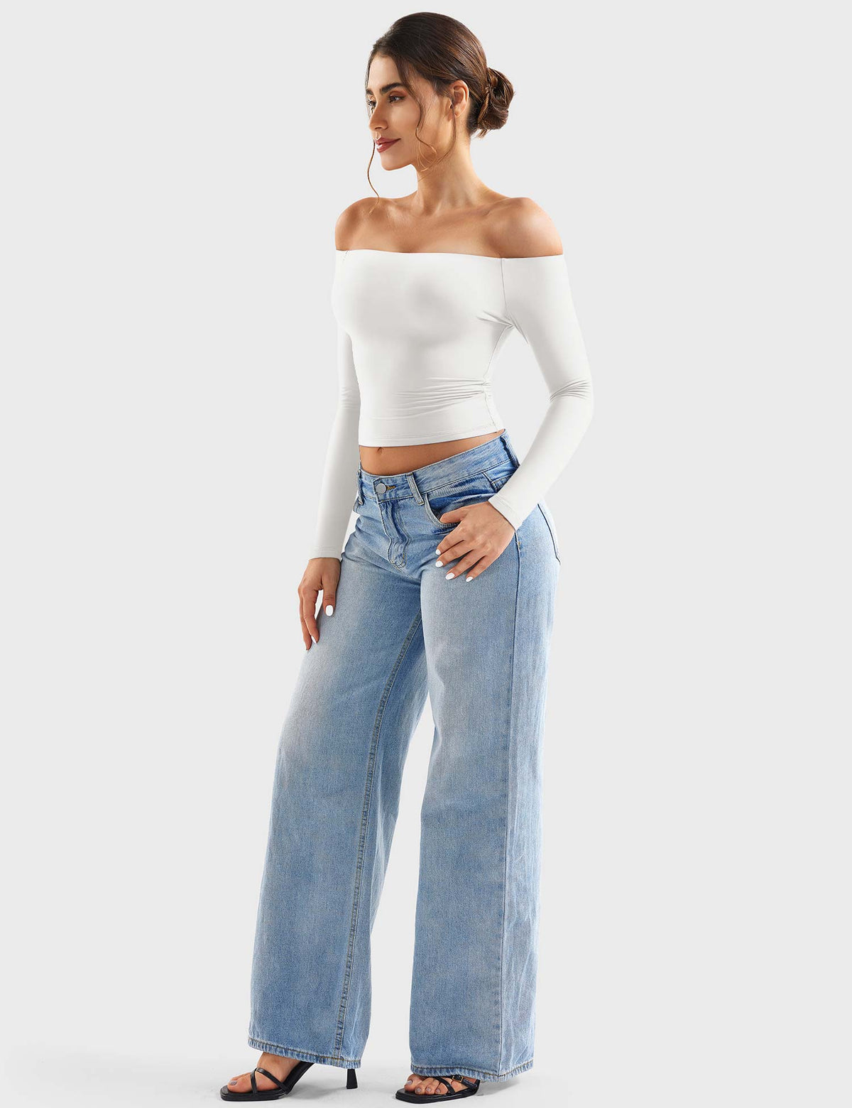 Monathic Luzlie Off-Shoulder Blouse with Elegant Style