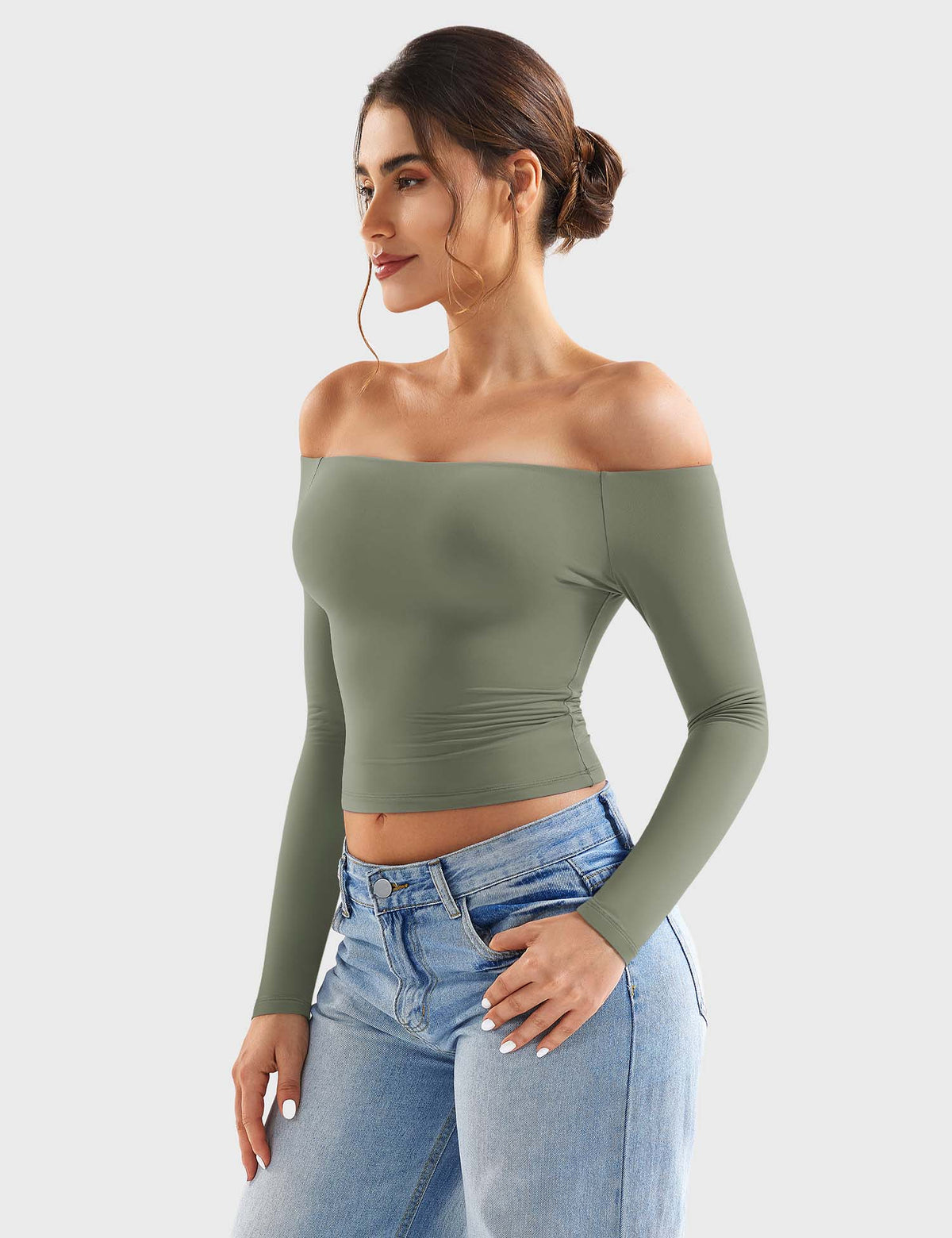Monathic Luzlie Off-Shoulder Blouse with Elegant Style