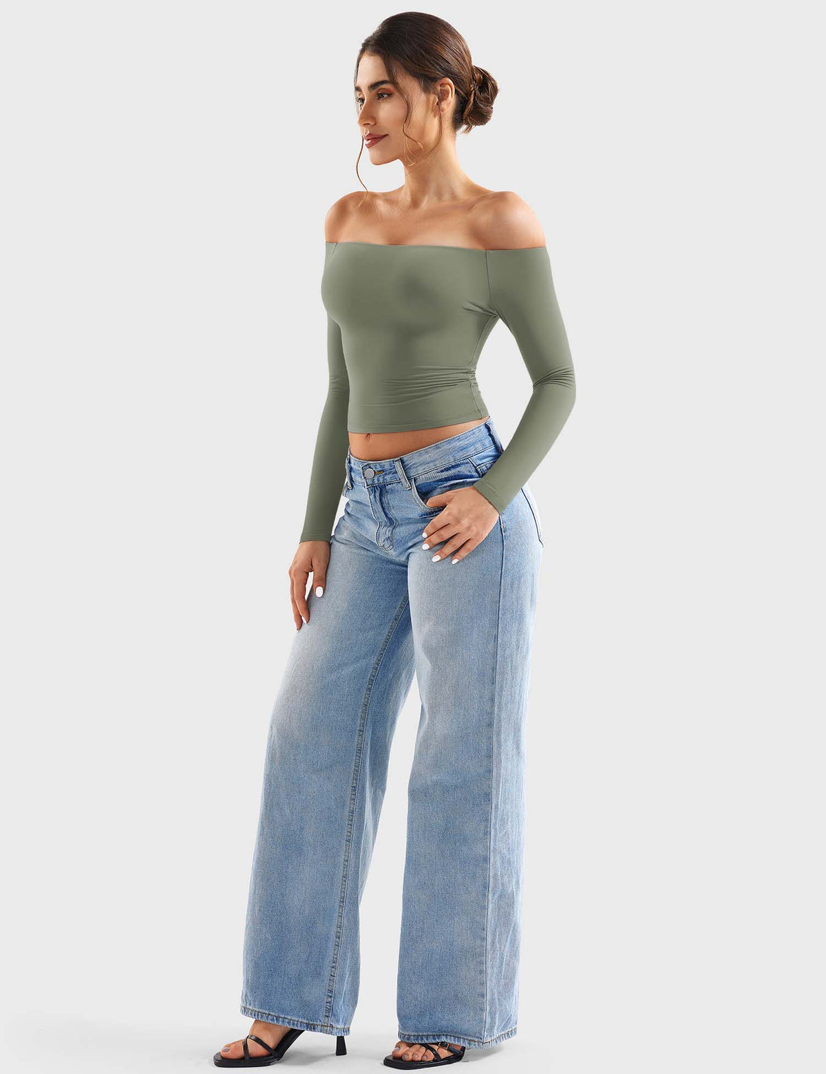 Monathic Luzlie Off-Shoulder Blouse with Elegant Style