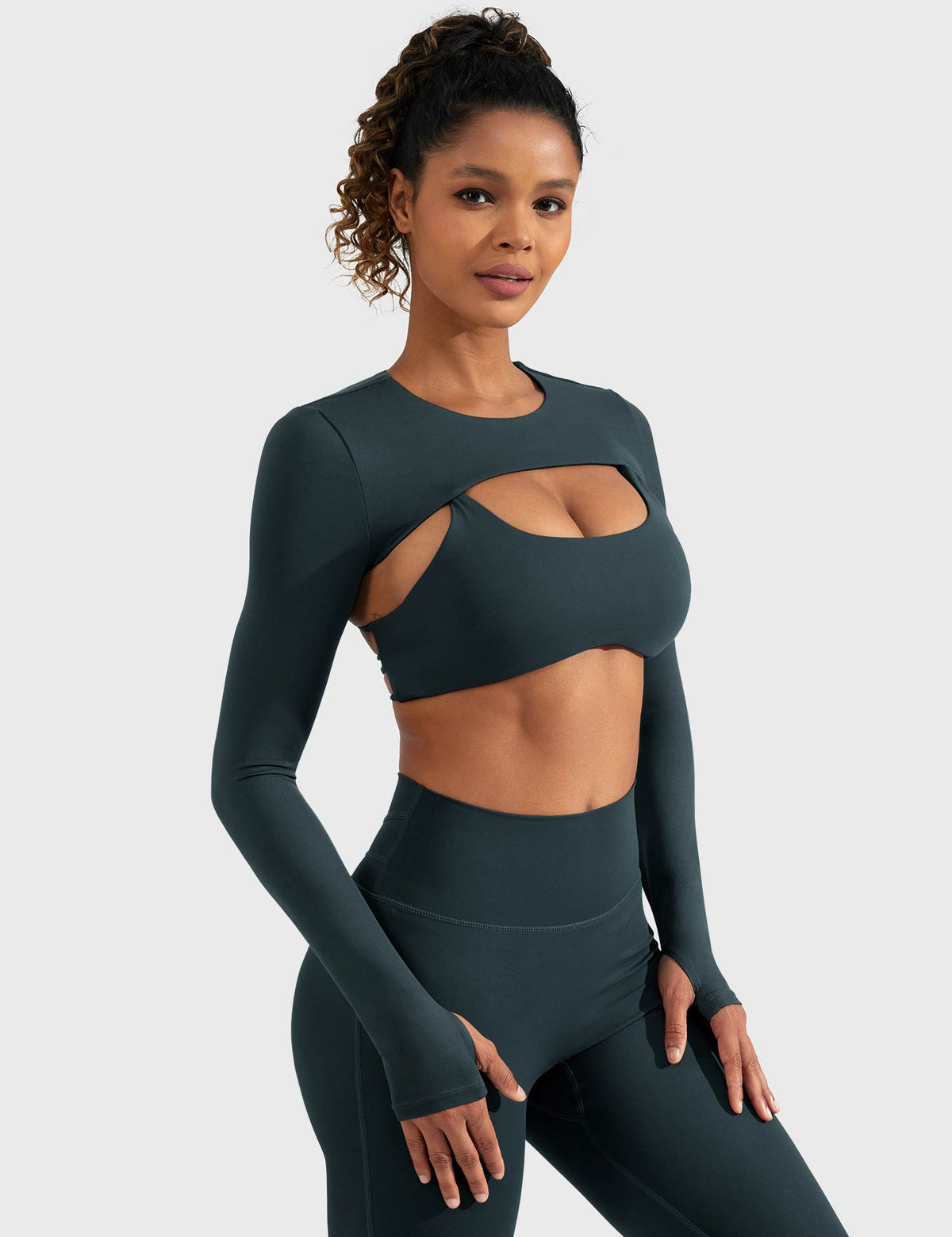 Monathic Crissy Elegant Long-Sleeve Bolero