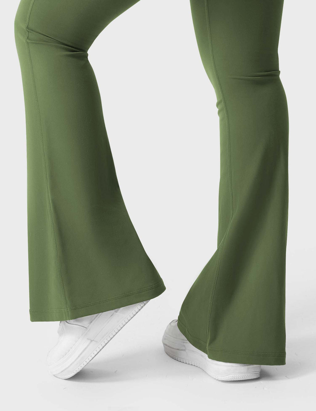 Brittany Flared Leggings with Functional Pockets