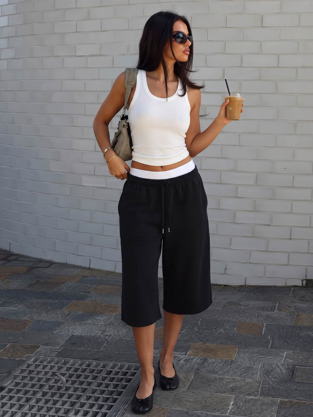 Ease Low-Rise Capri Pants