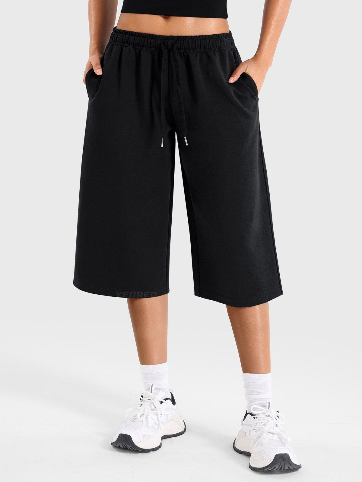 Ease Low-Rise Capri Pants