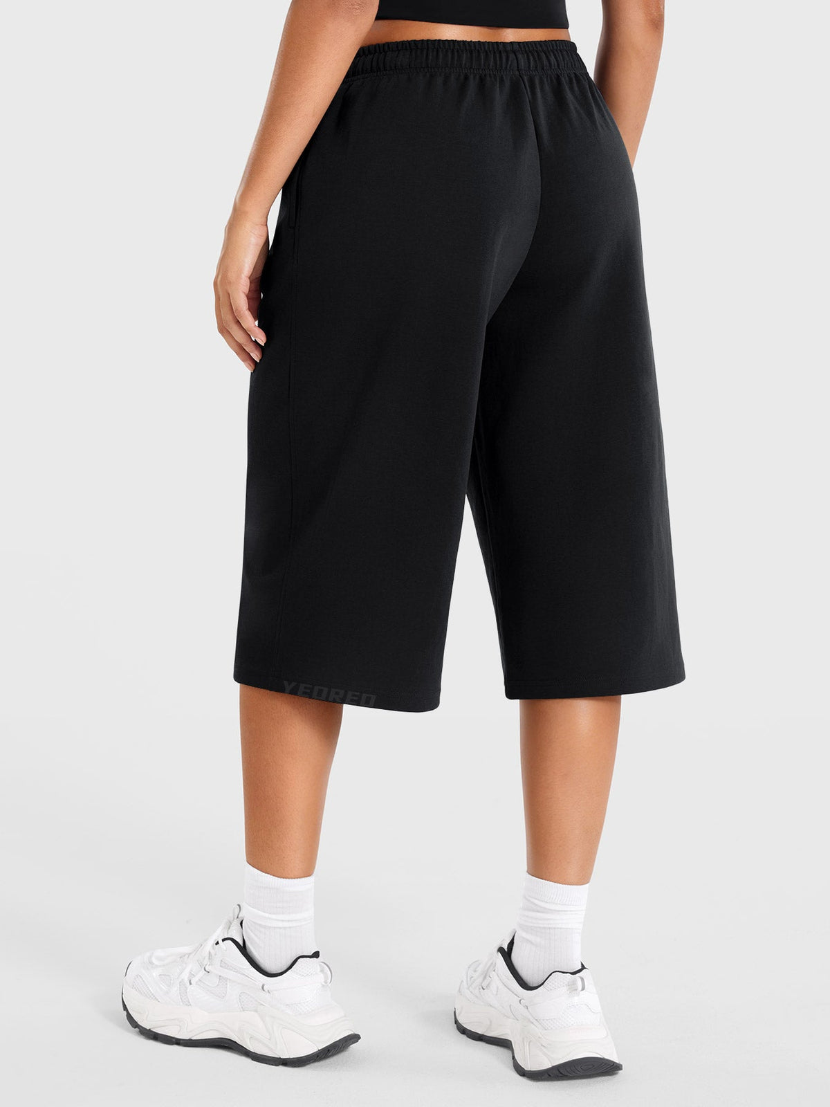 Ease Low-Rise Capri Pants