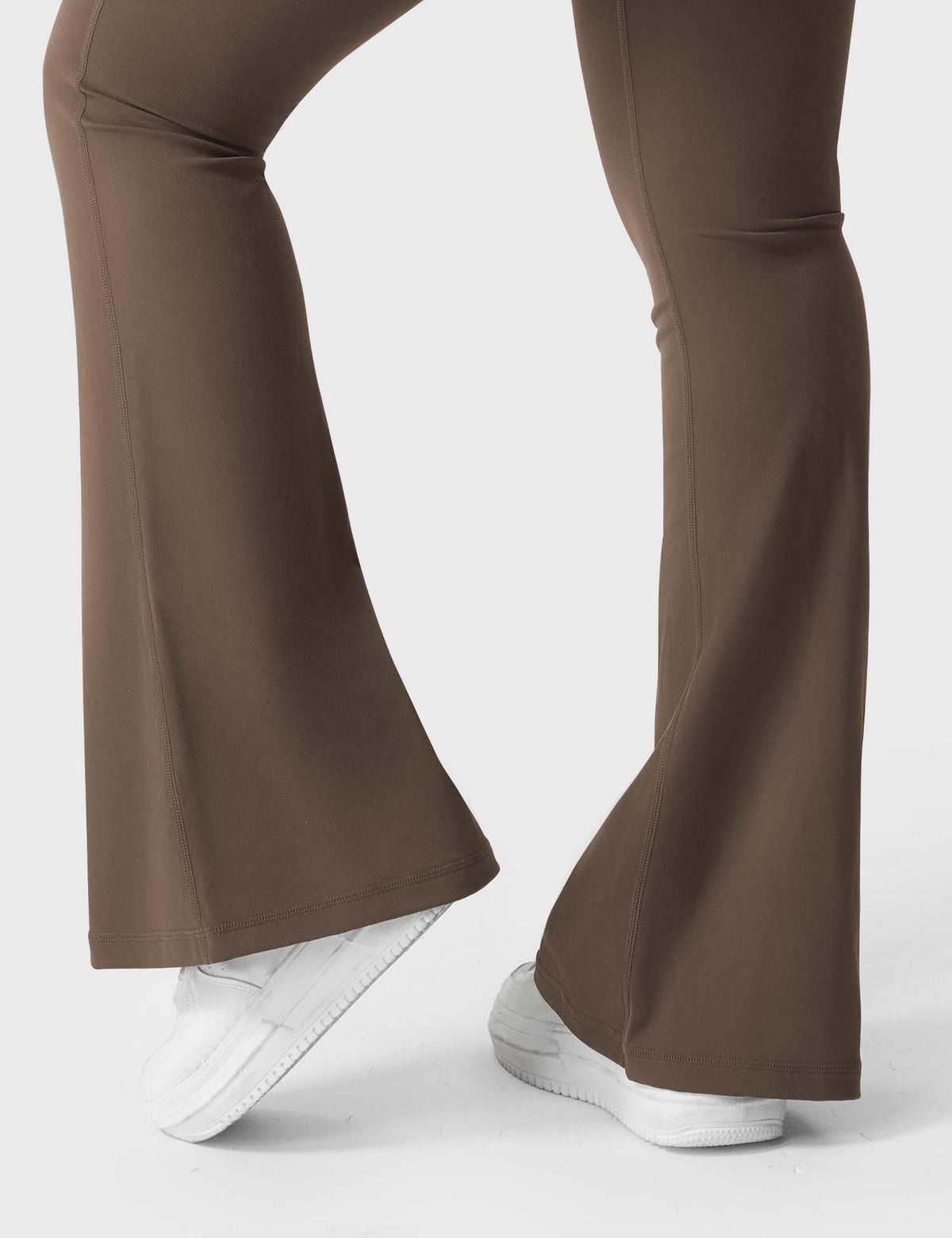 Brittany Flared Leggings with Functional Pockets