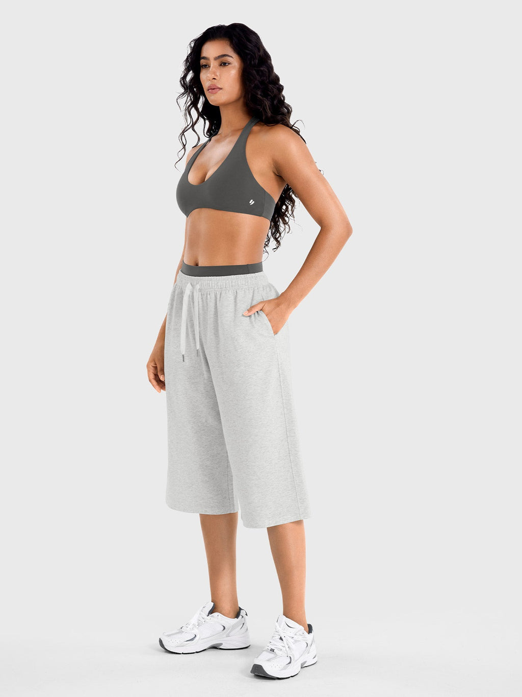 Ease Low-Rise Capri Pants