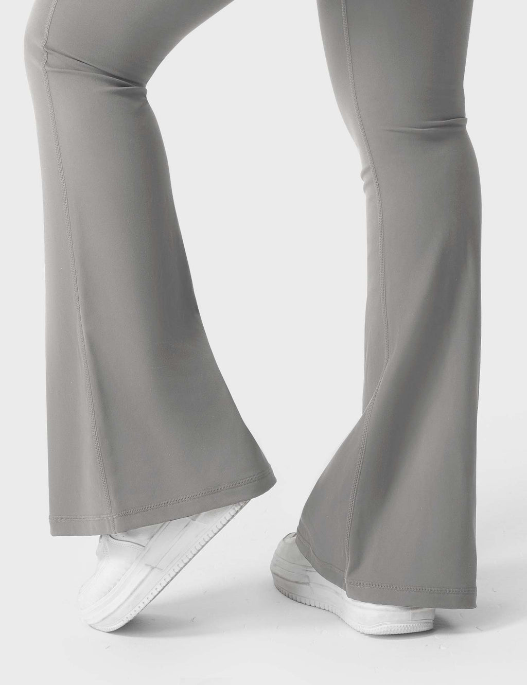 Brittany Flared Leggings with Functional Pockets