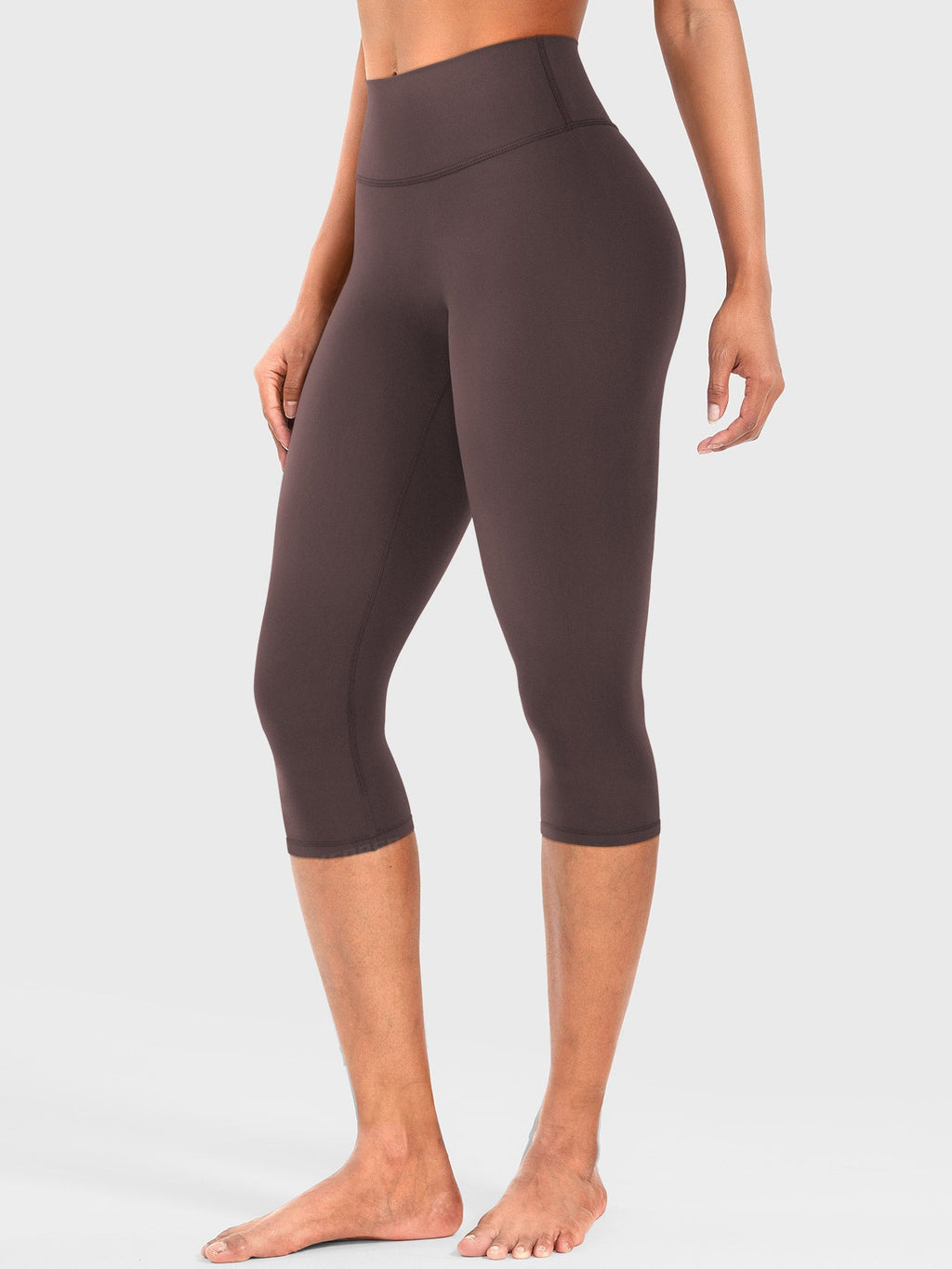Ease 17-Inch Capri Leggings – Stylish, Comfortable Activewear