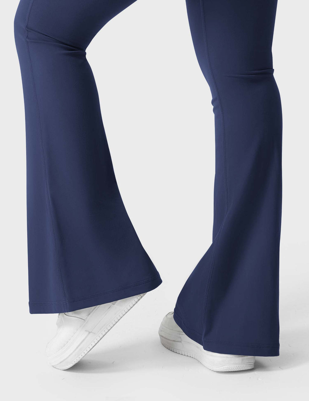 Brittany Flared Leggings with Functional Pockets