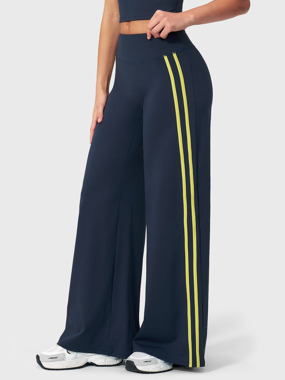 Ease Stylish Side-Stripe Straight-Leg Leggings