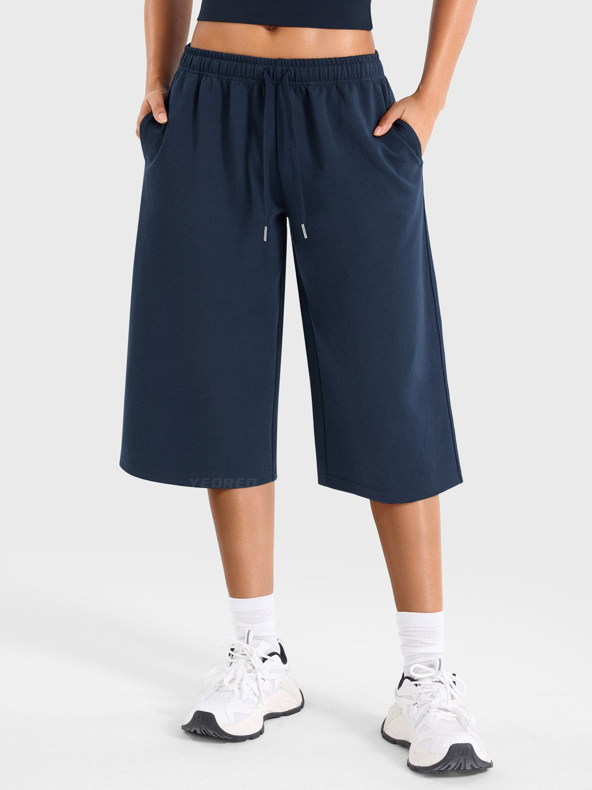 Ease Low-Rise Capri Pants