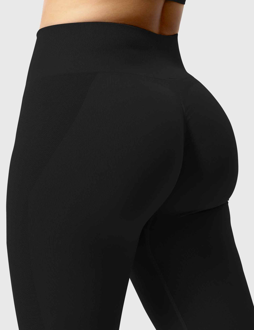 Amplify Seamless Leggings for a Sleek Silhouette
