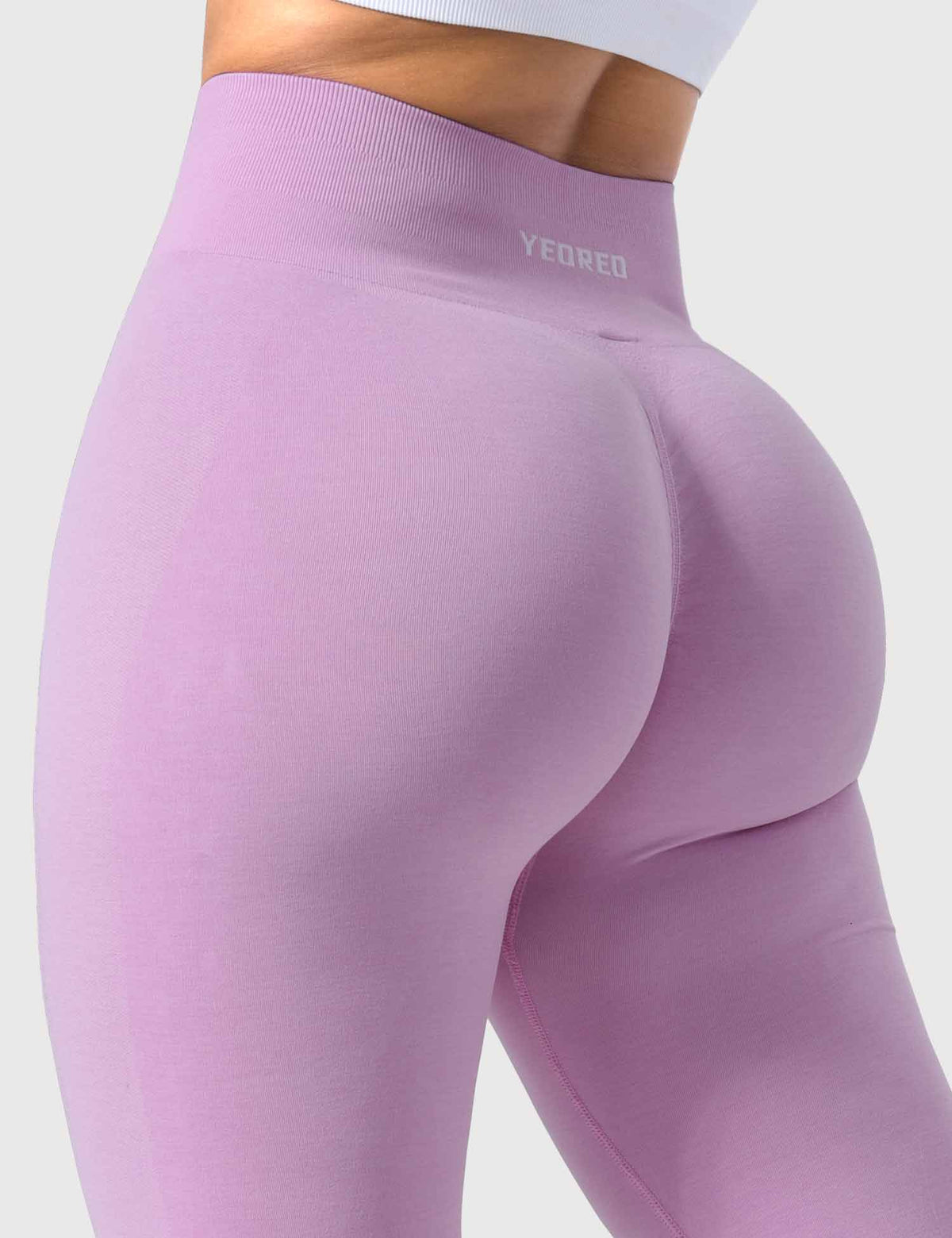 Amplify Seamless Leggings for a Sleek Silhouette