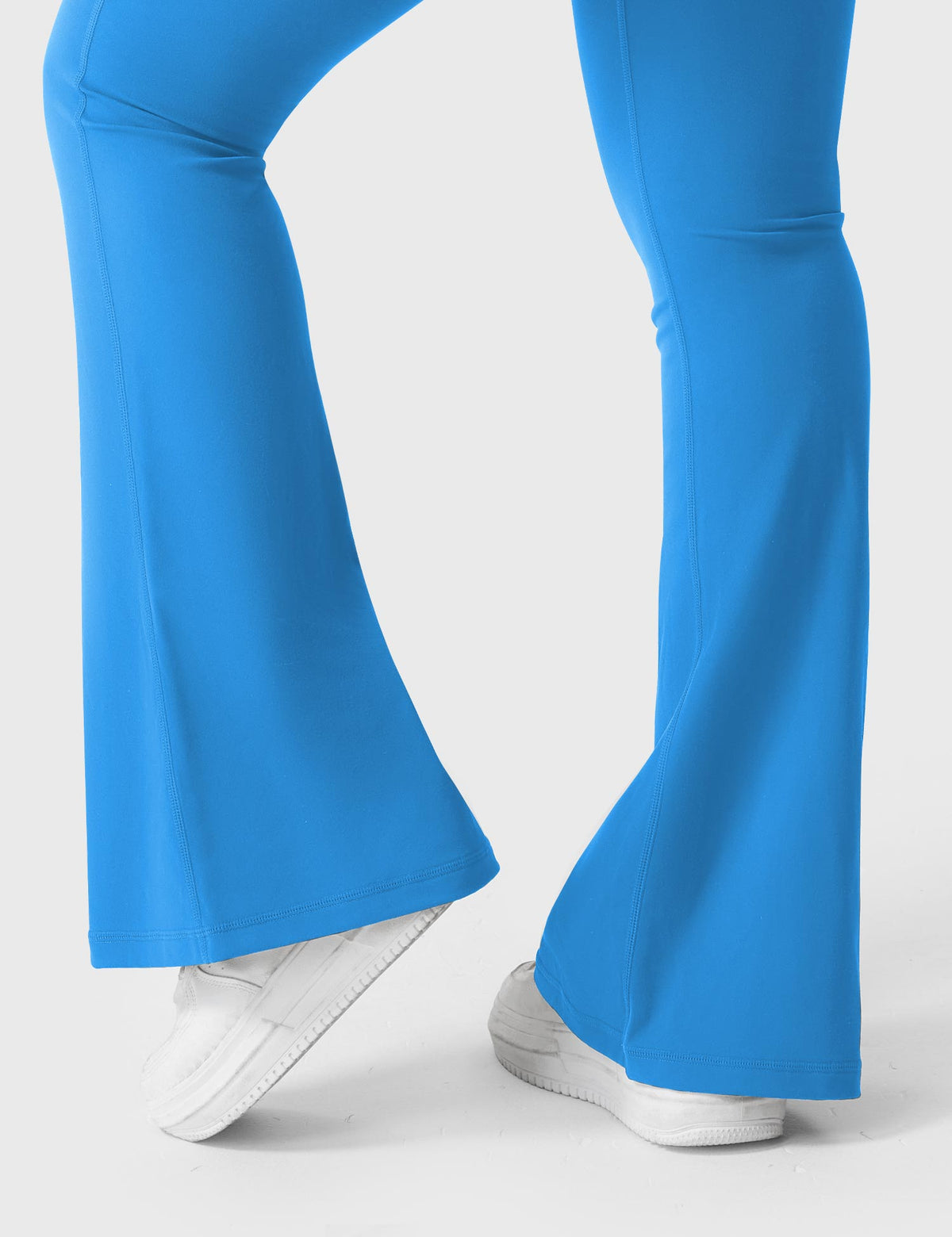 Brittany Flared Leggings with Functional Pockets