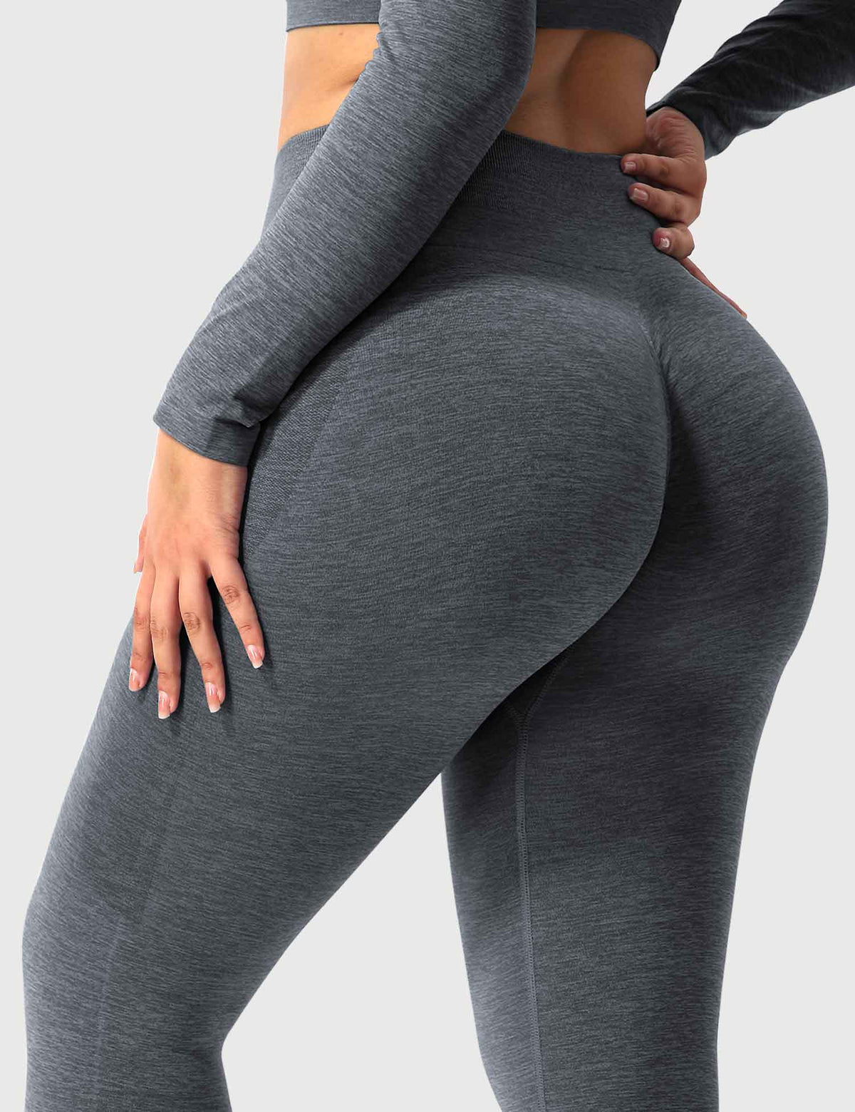 Amplify Seamless Leggings for a Sleek Silhouette