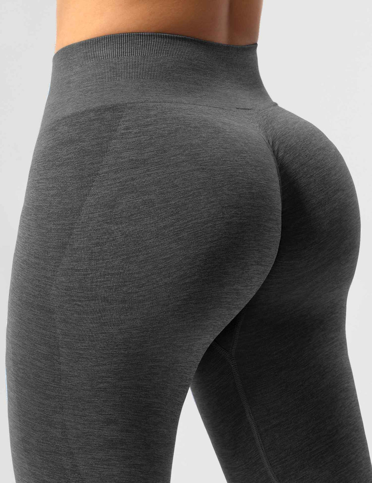 Amplify Seamless Leggings for a Sleek Silhouette