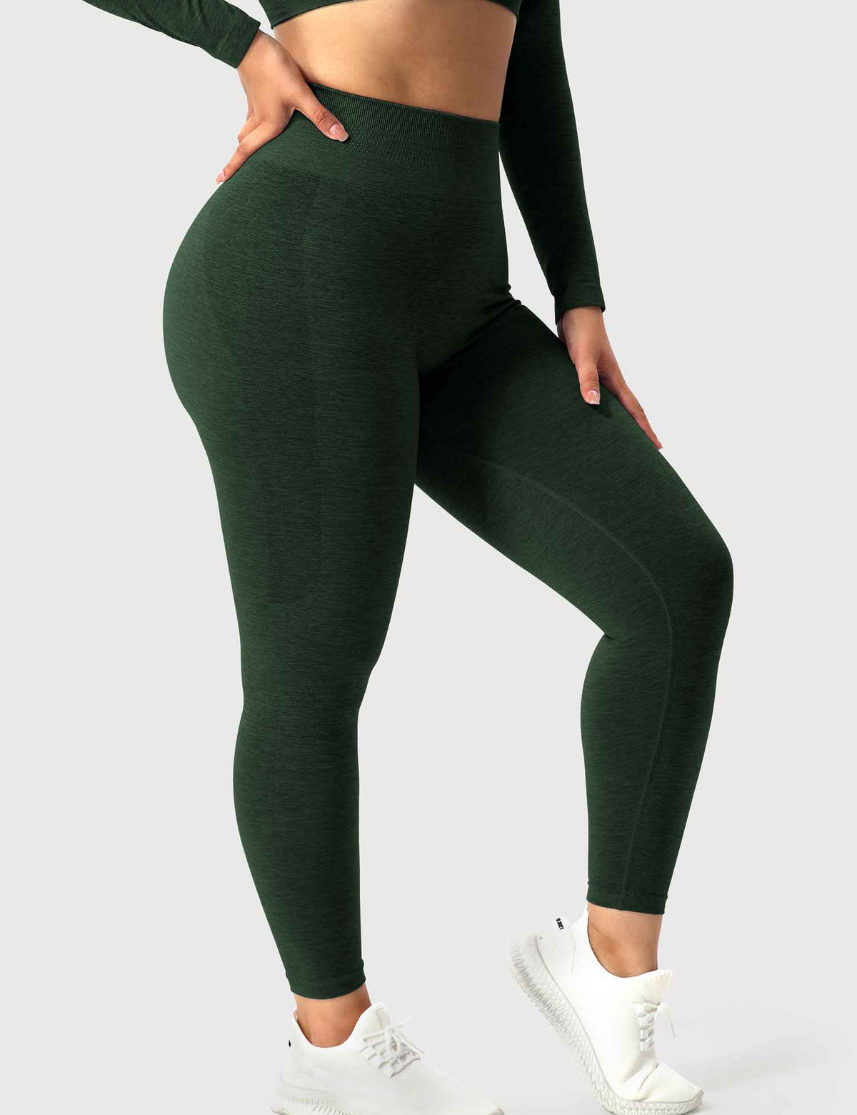 Amplify Seamless Leggings for a Sleek Silhouette