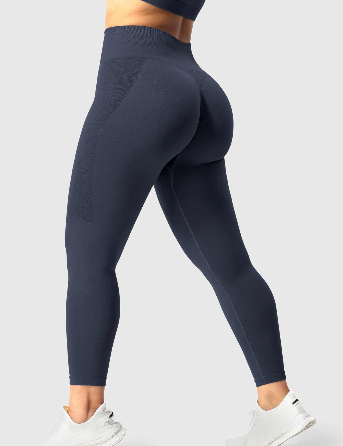 Amplify Seamless Leggings for a Sleek Silhouette
