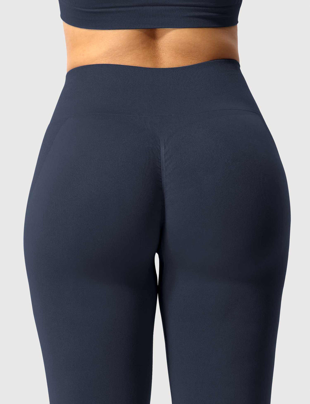 Amplify Seamless Leggings for a Sleek Silhouette